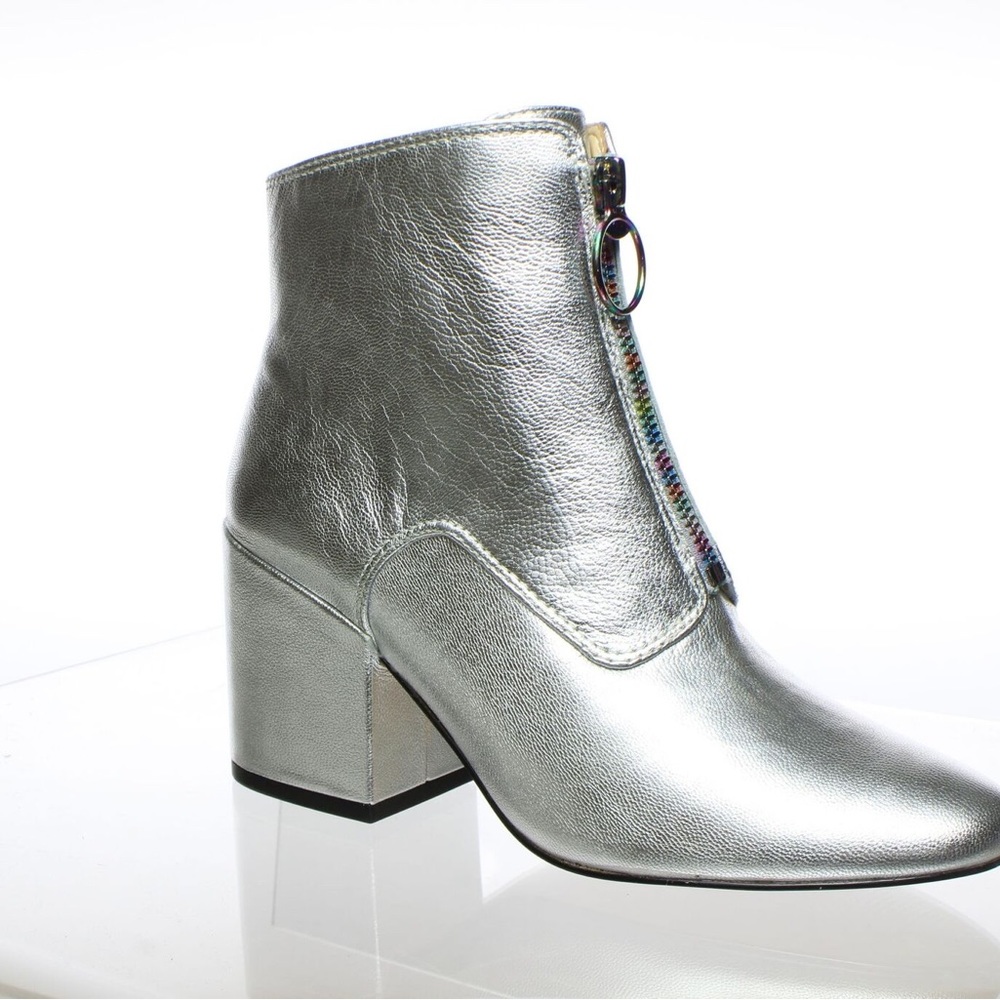 NWOB Katy Perry The Justine Silver Ankle Boots - Picture 3 of 7
